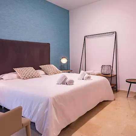 Malaga Central Suites Exterior photo