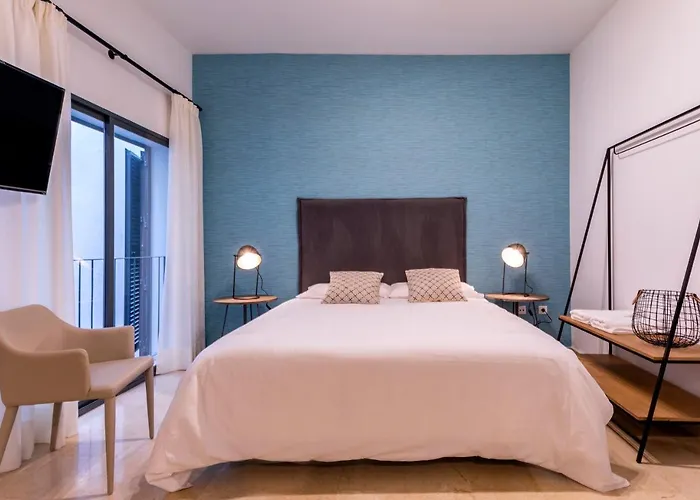Malaga Central Suites