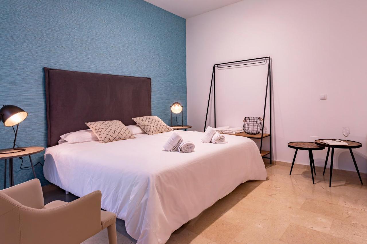 Malaga Central Suites